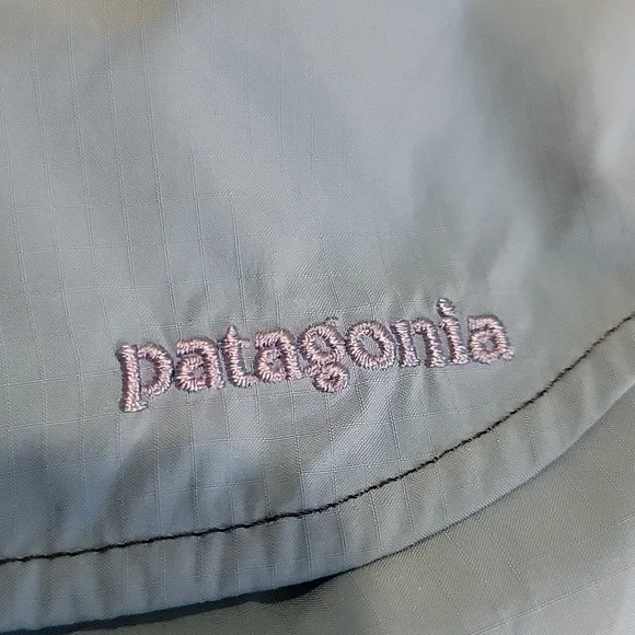 EUC Patagonia board shorts - Picture 3 of 7